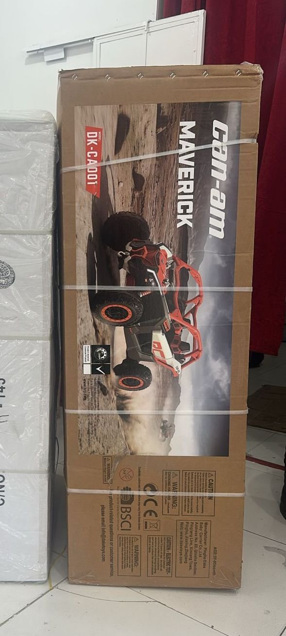 Carro Eléctrico Infantil Can-Am Maverick 4x4 24V Licenciado con 5 Motores y Pantalla Multimedia - Image 3