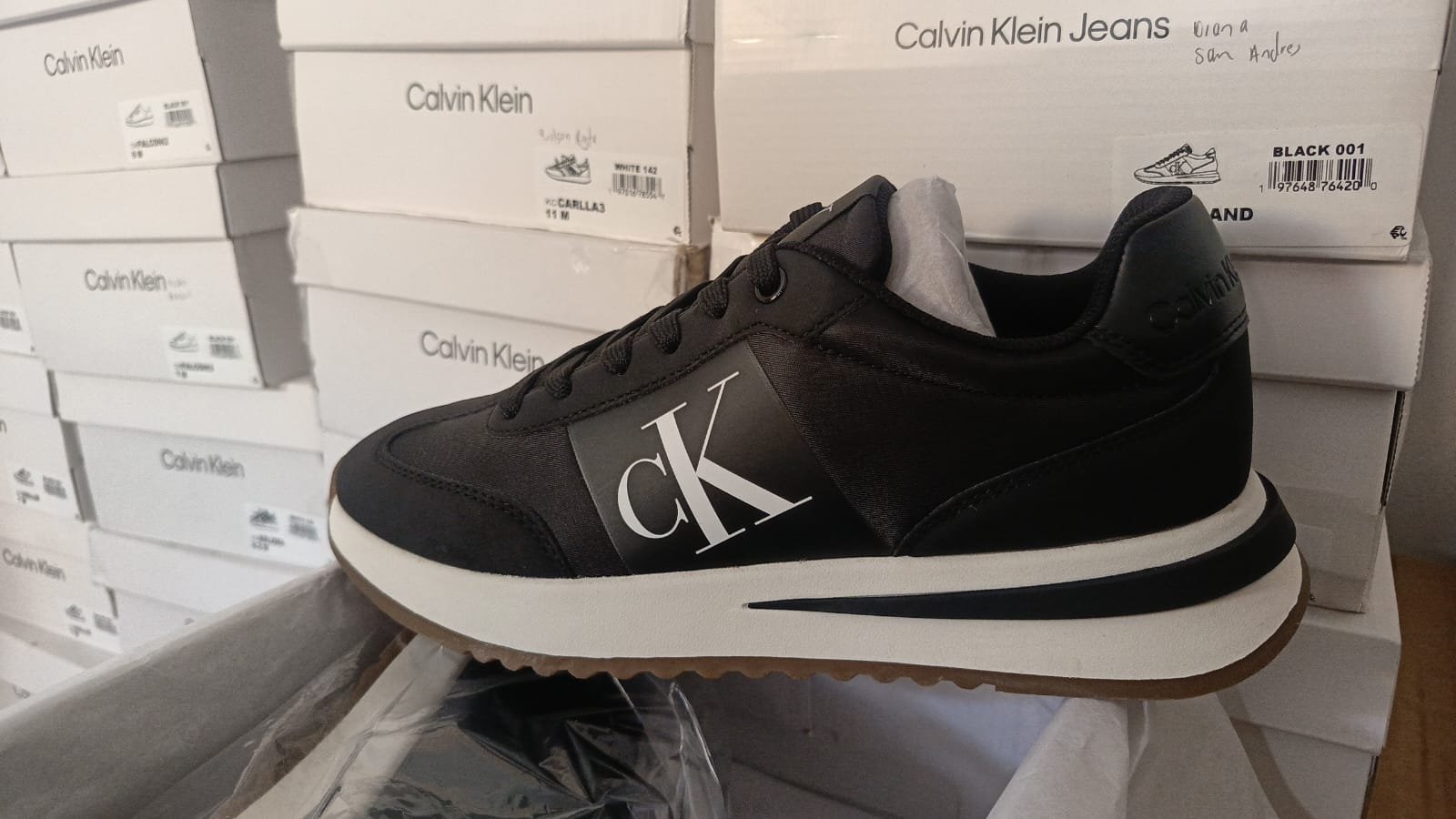 Tenis Calvin Klein Pezrand Original Importado Para Hombre - Image 7