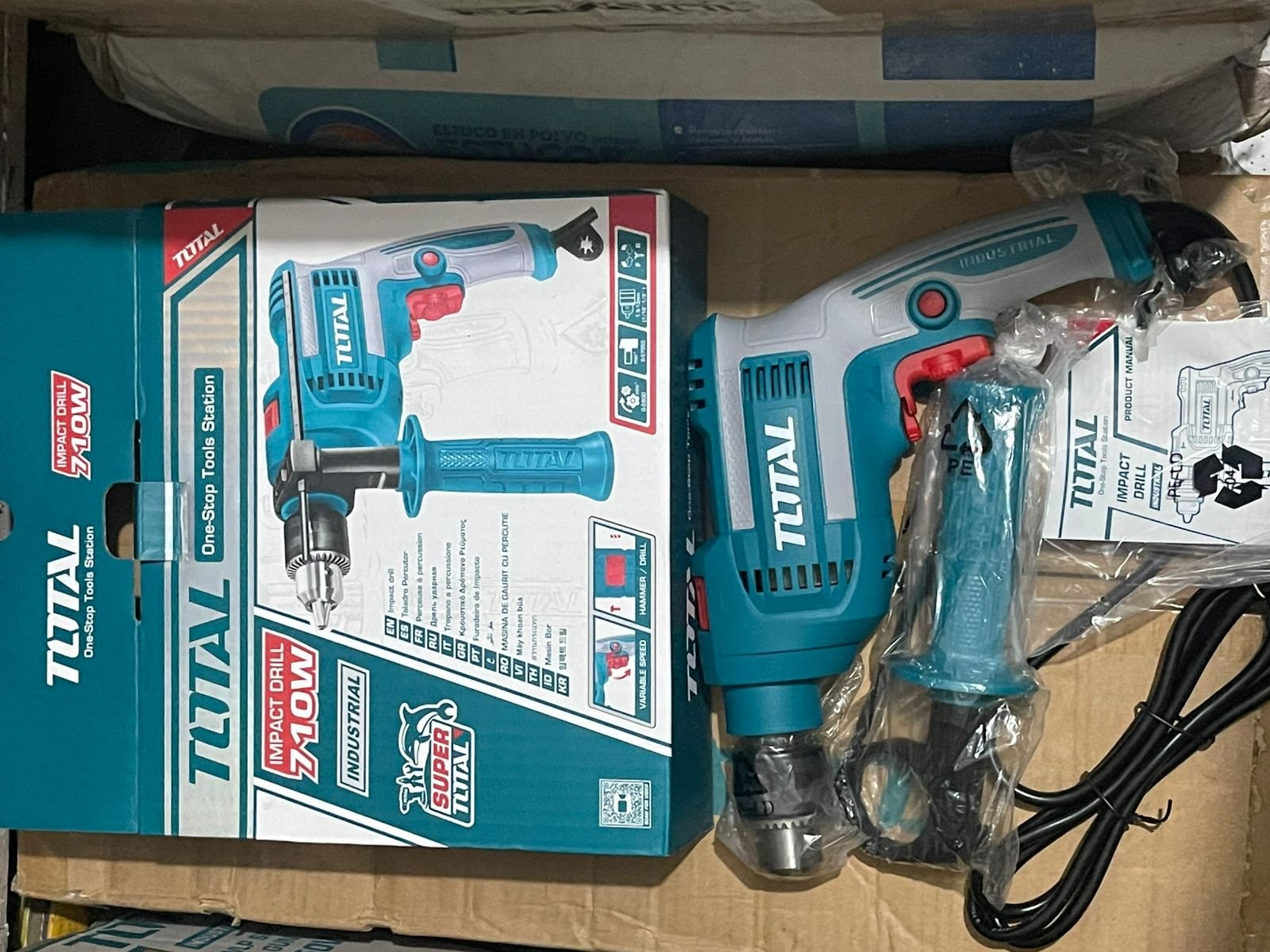 Taladro Percutor Total 710W – Industrial 1/2” + Velocidad Variable - Image 3